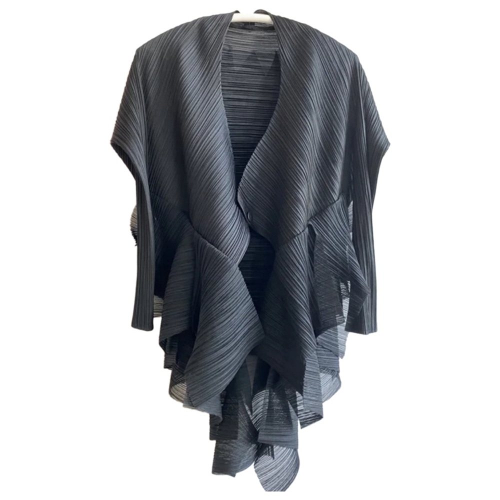 Issey Miyake Cardigan